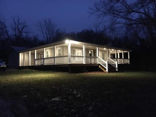 The Cottage at Broad Hill Run Farm in Lenoir City, USA