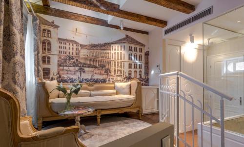 Procurator 7 Luxury Rooms - image 2