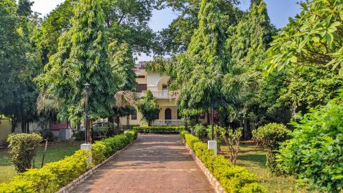 Headquarter Khajuraho (Yogi Ashram)