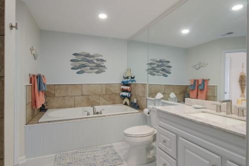 Beachside 108 with Pool Hot Tub and Direct Beach Access - image 9