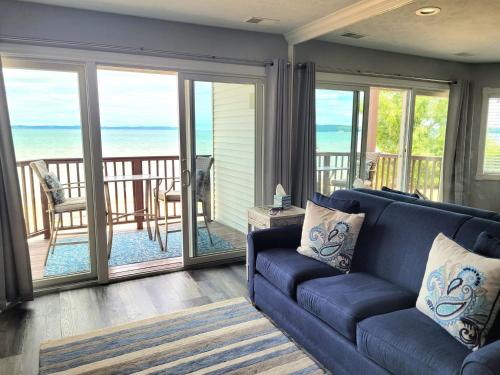 Beachside 213 with Pool Hot Tub and Private Deck overlooking East Bay, Traverse City (photo 2)