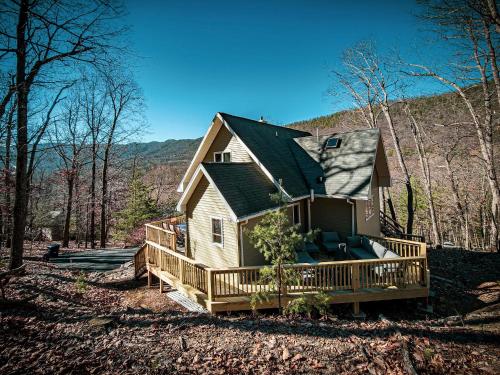 Mtn Views - Sauna - Hot Tub - Health - Wellness in Massanutten, USA