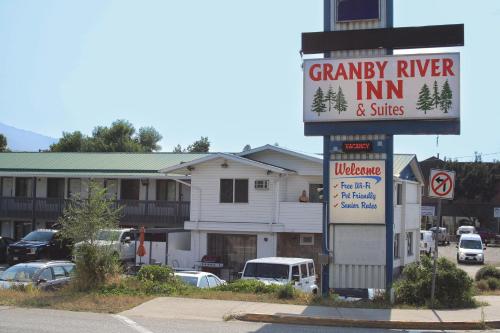 Grand Forks Hotels