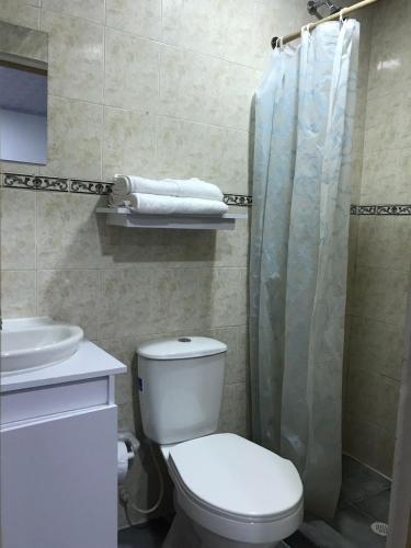 Double Room image 5
