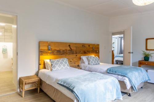 Atlantic Beach Cottage - image 5
