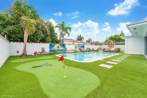 B&B Miami - Modern Chic Retreat Pool Full amenities backyard L10 - Bed and Breakfast Miami