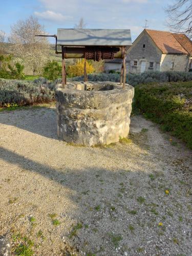 Maison vacances 8 voyageurs in ปูยี-ออง-โอซัว