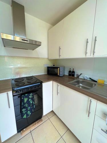 The Ultimate Home Away from Home, Birmingham (fotografie 10)