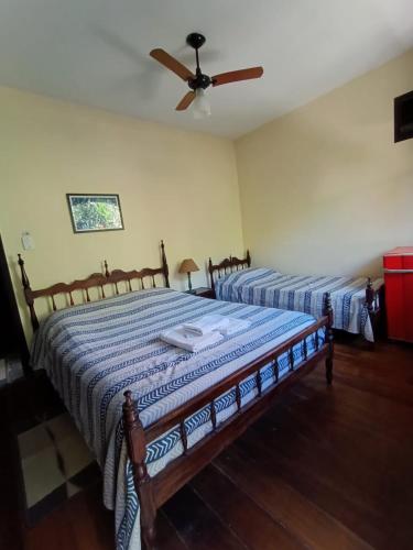 1 double bed, 3 twin beds