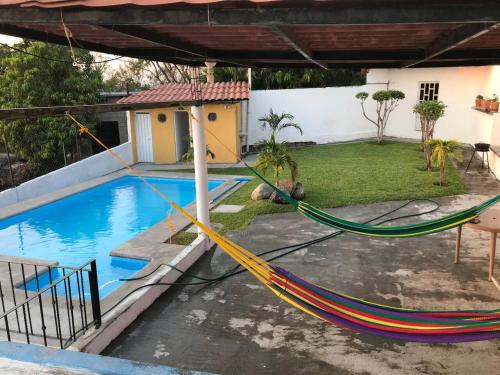 Casa blanca in Tequesquitengo, Mexico