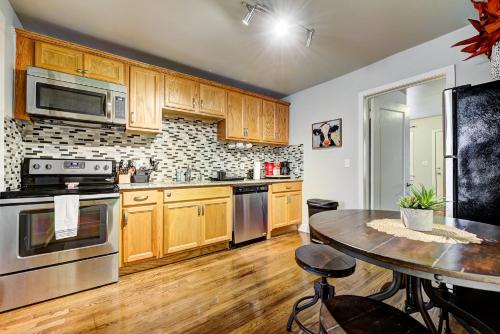 Putnam Pad I -near Asian District- just off I-44 in Oklahoma City, USA
