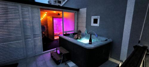 Wellness Apartments Ra- enjoy our jaccuzi, sauna, e bike ,fitness , waterskiing