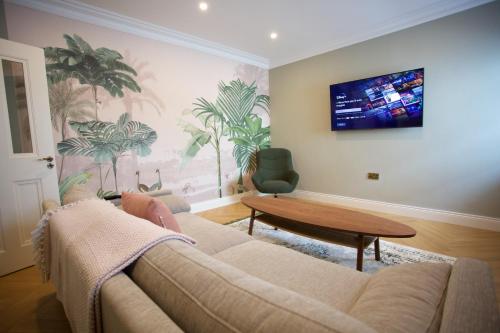 Townhouse Stay - St George's Terrace