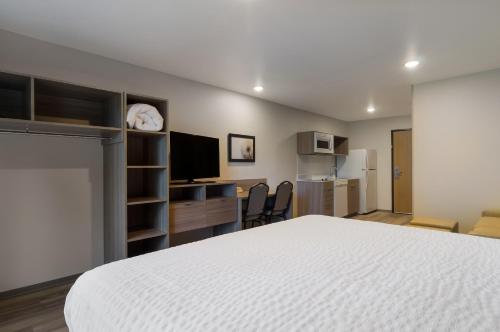 WoodSpring Suites Olympia - Lacey