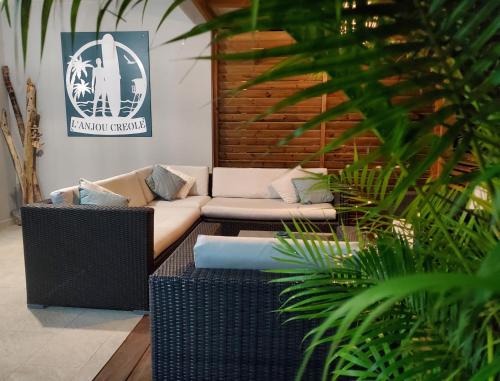 Villa l'Anjou Créole à Sainte Anne en Guadeloupe avec piscine privée et 3 chambres pour 6 personnes (Villa l'Anjou Creole a Sainte Anne en Guadeloupe avec piscine privee et 3 chambres pour 6 personnes) in Sainte Anne