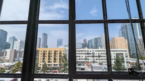 NYC Styled Loft In DTLA, sleeps 4 with Free Parking!, Los Angeles (fotografie 10)