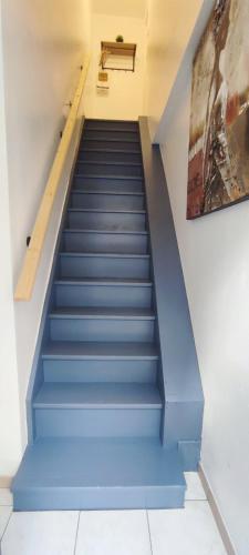 L'Echapée SENSée Duplex 3 chambres Centre 500m Cathédrale (L'Echapee SENSee Duplex 3 chambres Centre 500m Cathedrale) in Sens