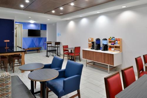 Holiday Inn Express Hotel & Suites Royse City - RockwallRockwall - Royse City By IHG - 식음료(F&B)