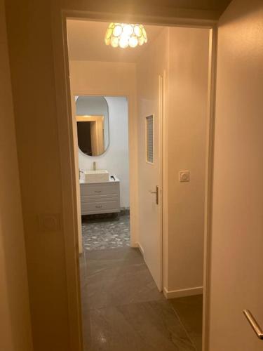 T3 Lyon 8 parc parilly-Eurexpo -9min en voiture