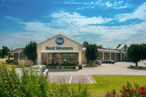 Best Western Windsor Suites