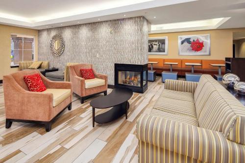 Hampton Inn & Suites Seattle North/Lynnwood