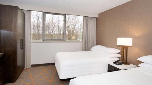 Embassy Suites by Hilton Cincinnati Northeast - Blue Ash