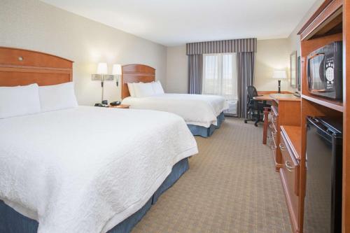 2 double beds