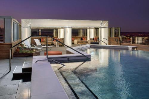 Kilátás, Embassy Suites by Hilton Knoxville Downtown in Knoxville Városközpont