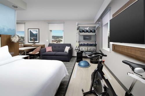 King Room with Peloton Bike