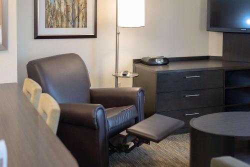 Sonesta Simply Suites Jacksonville - image 8