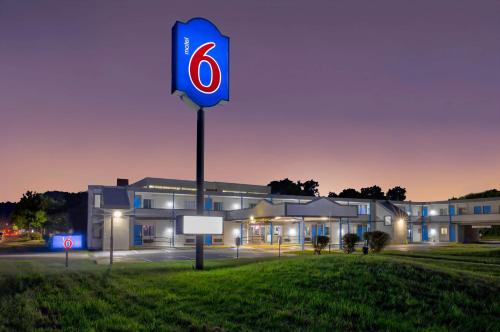 Motel 6 Harrisburg PA Near PA Expo Center