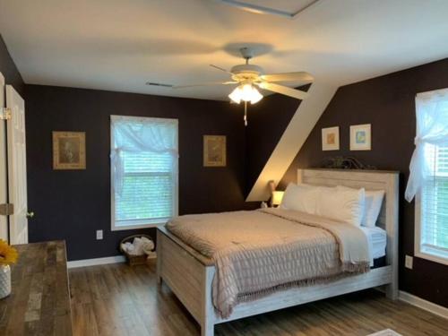 Stay at Emma Jean Retreat in Sumter! in Sumter Belváros