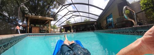 Close to Everything - main image