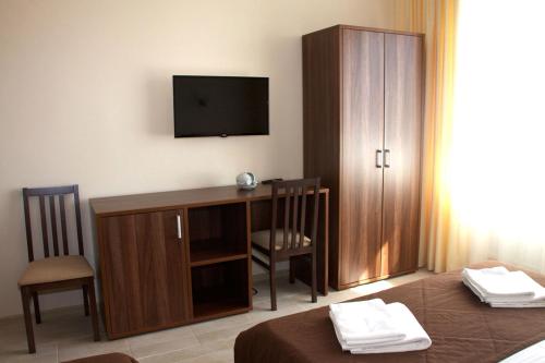 Hotel Morskaya Volna - image 4