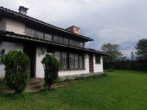 Casa JoCe Valle de Bravo in Valle de Bravo, Mexico