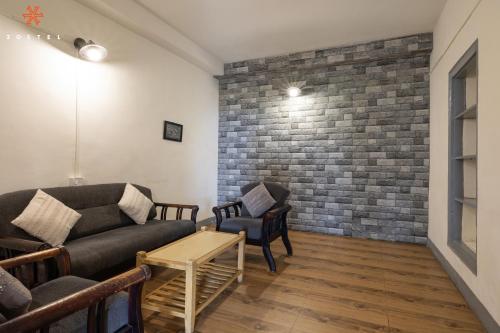 Quadruple Room image 4