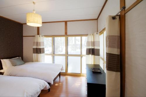 Hakuba Forest House