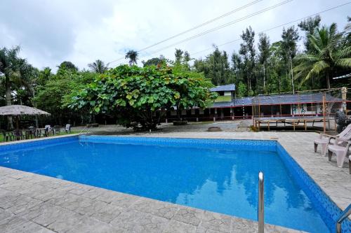 Leisure Homestay - Pool & Water Activities Mudigere