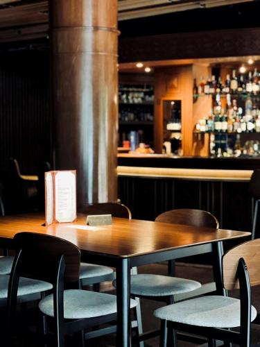 The Borneo Hotel – Kuching, CA