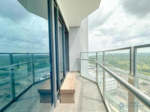 View, Almas Suites Puteri Harbour by Stayrene in Gelang Patah/Legoland