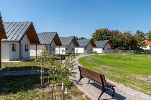 Fülöp a Gólya Vizitábor a Bodrog folyón (Fulop a Golya Vizitabor a Bodrog folyon) in Bodrogkeresztúr