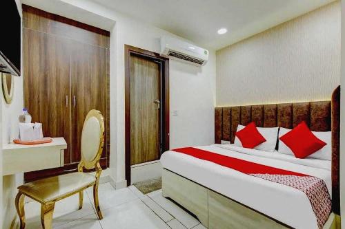 OYO Flagship 80818 Hotel Metro Inn Near Gurudwara Shri Bangla Sahib