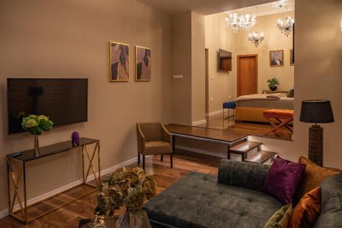 Hotel Capital with private wellness - image 5