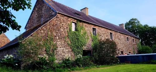 Luxury Farmhouse Brittany