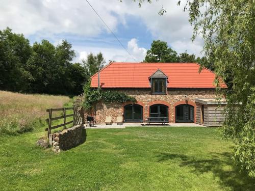 Burleyhayes Barn - Secluded Devon Hideaway.