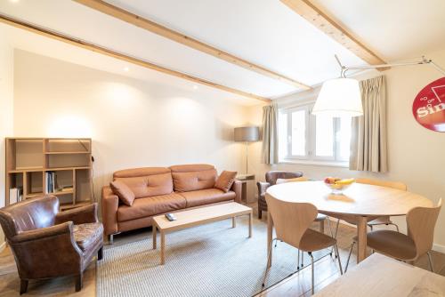 Haus Kirchplatz 4 by Zermatt Premium Apartments - image 4