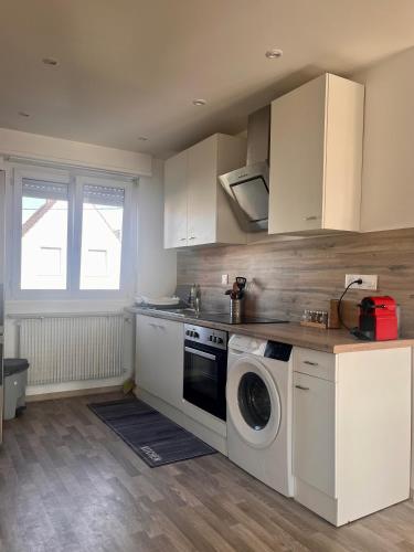 Residence Le Canal Strasbourg - Moderne avec Parking in Bischheim