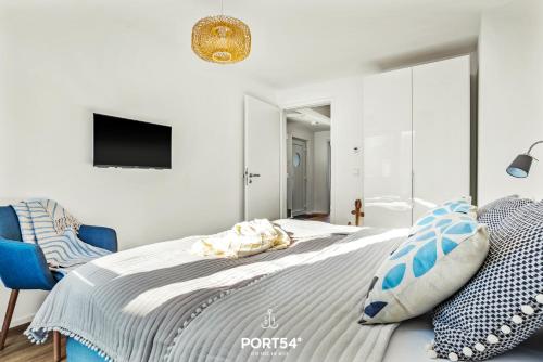 Apartment with Sea View image 10