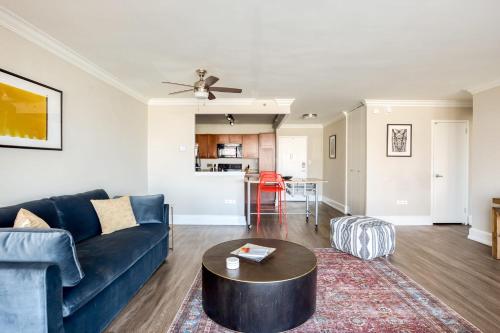 CozySuites 800 Tower 2BR with gym! 28 in Louisville, USA