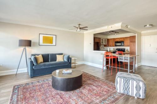 CozySuites 800 Tower 2BR with gym! 28 in Louisville, USA